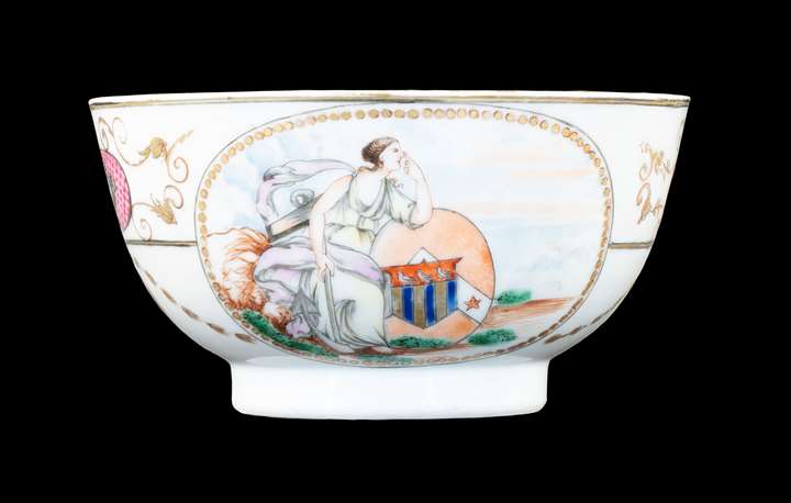 GG: Chinese armoral porcelain small bowl, arms of Ker with Martin in pretence